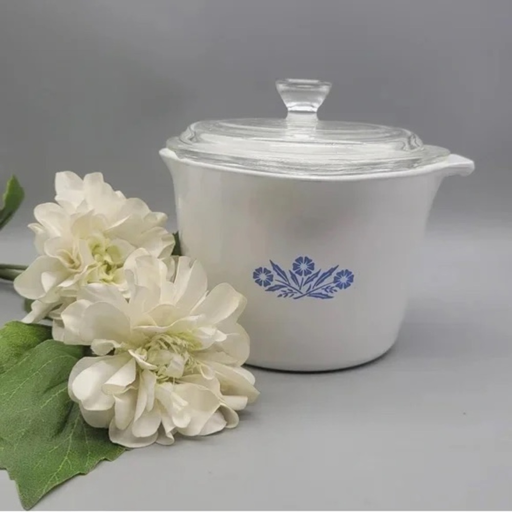 Vintage White and Blue Floral Casserole with Glass Lid